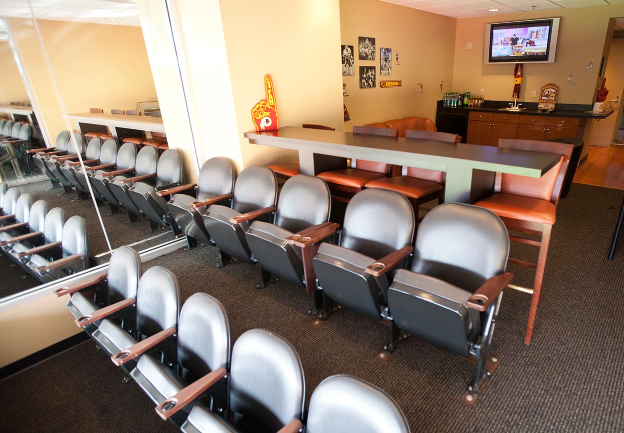 Miami Dolphins  Suite  Sun Life   