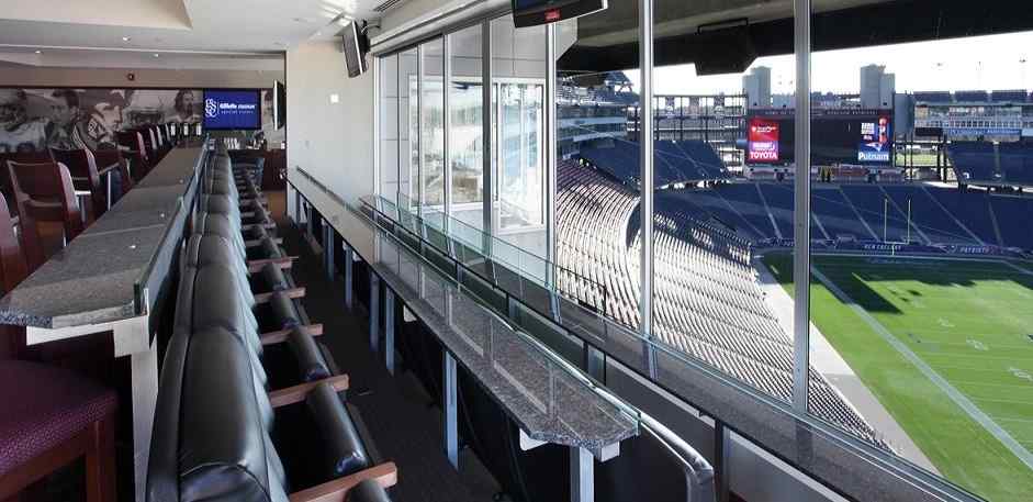gillette Suite Box