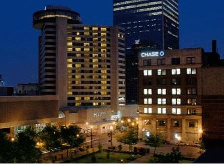  Hyatt Regency  