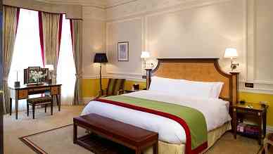  Claridge's  London 