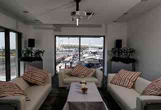  abu dhabi  F1 Marina-Bay-suite