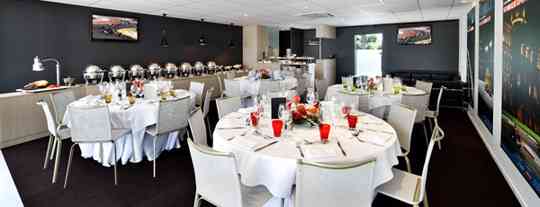   Sky Suite Singapore GP 
