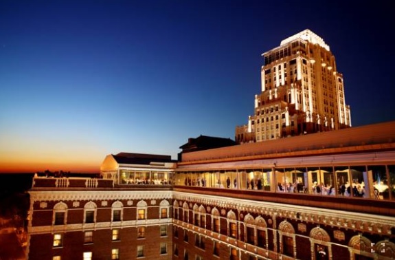  Chase Park Plaza Hotel 