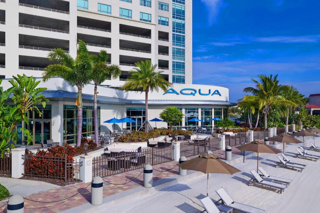  Westin Hotel 